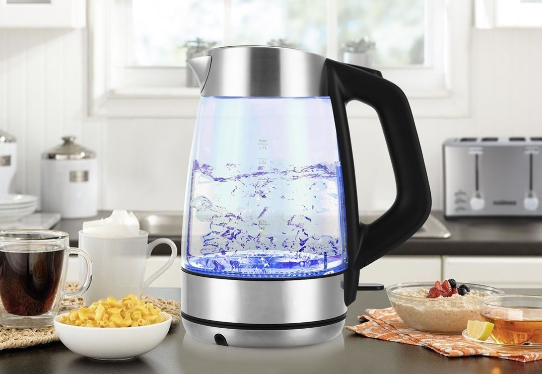 Best Electric Water Kettles (Buying Tips) - Choose The Safe And Healthy One For Your Family!